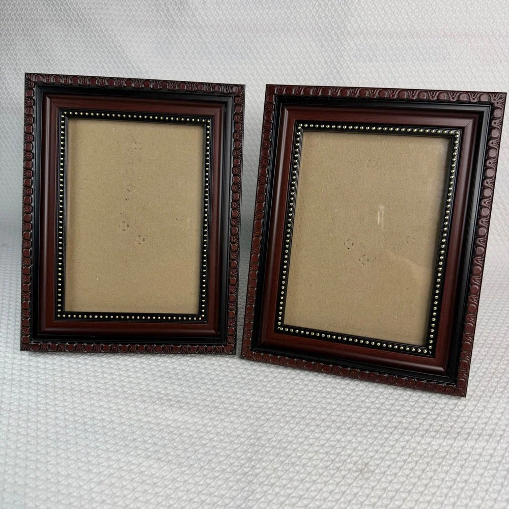 VTG Ornate Uniek Mahogany and Black Picture Frames Set of 2 Gold Beaded Trim 5x7